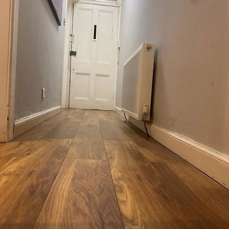 St Margaret'S Loch Apartment エディンバラ エクステリア 写真