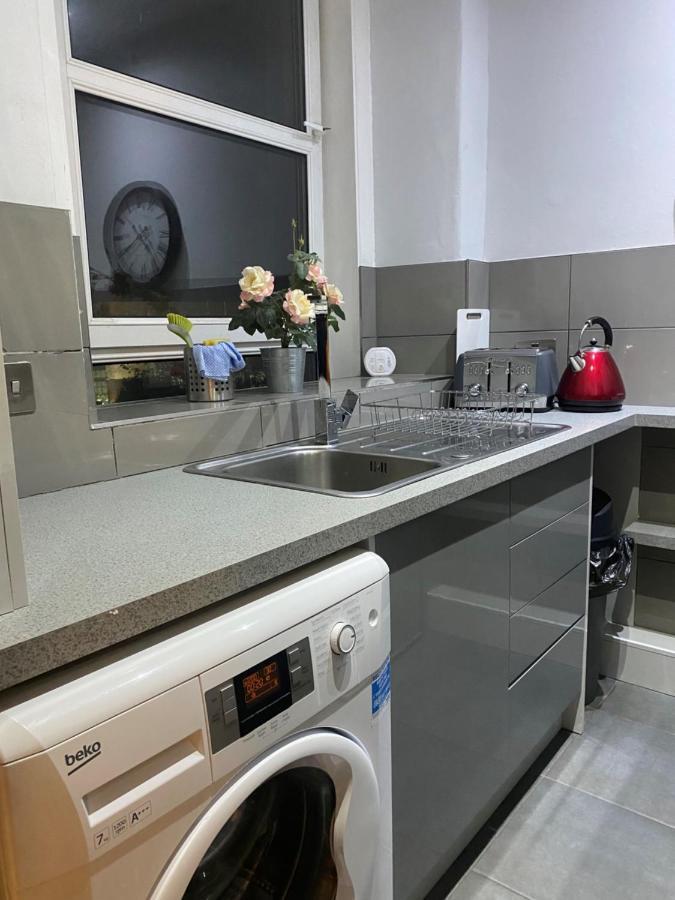 St Margaret'S Loch Apartment エディンバラ エクステリア 写真