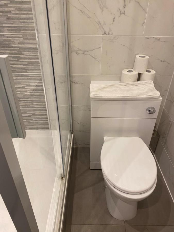 St Margaret'S Loch Apartment エディンバラ エクステリア 写真