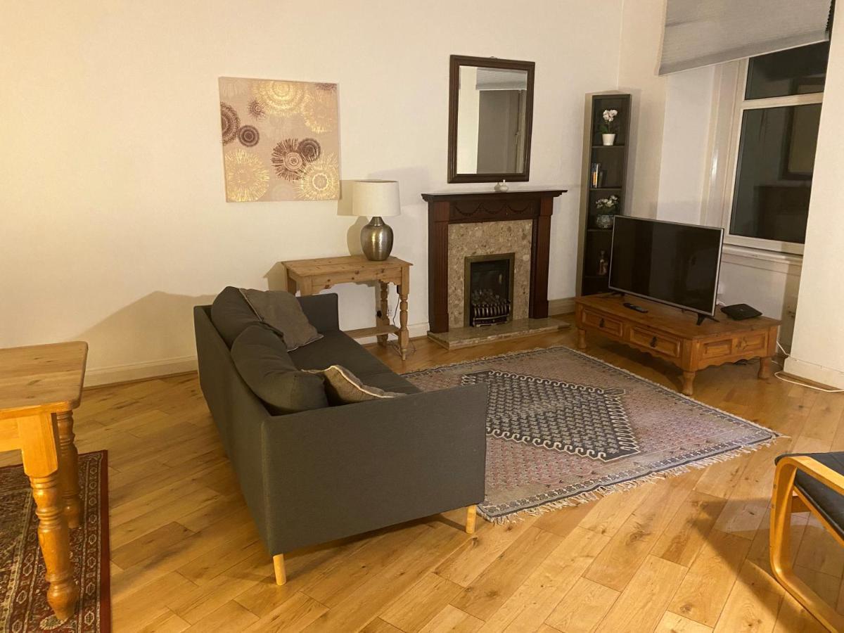 St Margaret'S Loch Apartment エディンバラ エクステリア 写真