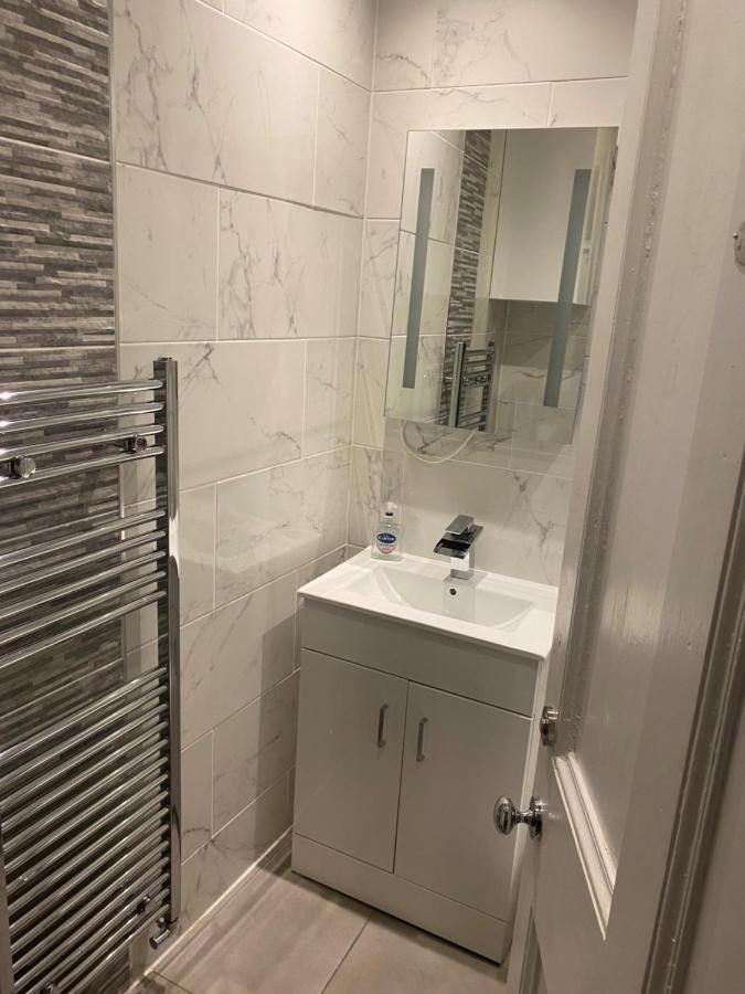 St Margaret'S Loch Apartment エディンバラ エクステリア 写真