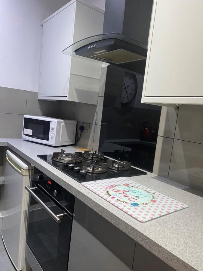 St Margaret'S Loch Apartment エディンバラ エクステリア 写真