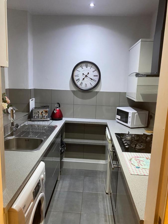 St Margaret'S Loch Apartment エディンバラ エクステリア 写真